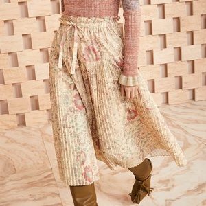 NWT Ulla Johnson FW 2022 pleated Lourdes midi skirt in Haze size 6